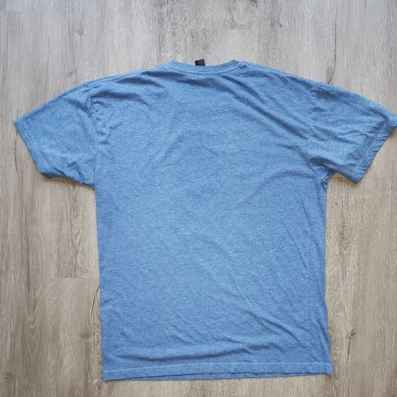 men's Loot Crate Rick and Morty blue short sleeve ray gun tshirt size Large - Picture 4 of 4